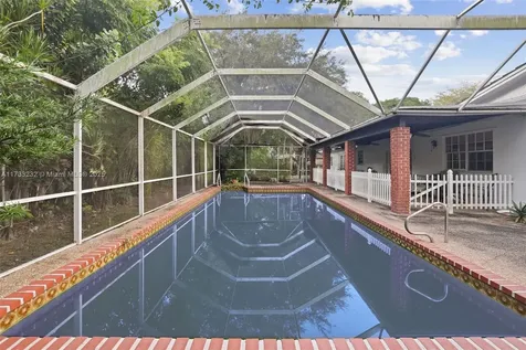 15101 SW 87th Avenue Palmetto Bay FL 33156