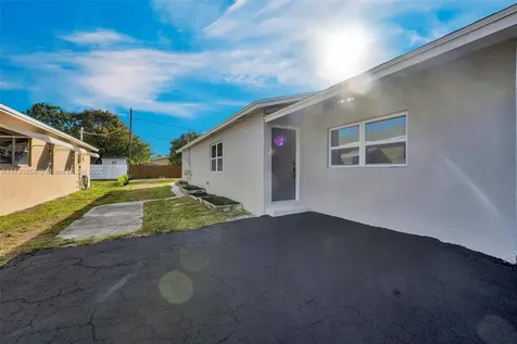 508 NW 53rd Street Boca Raton FL 33487