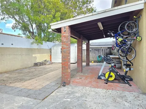 15073 SW 57th Street Miami FL 33193