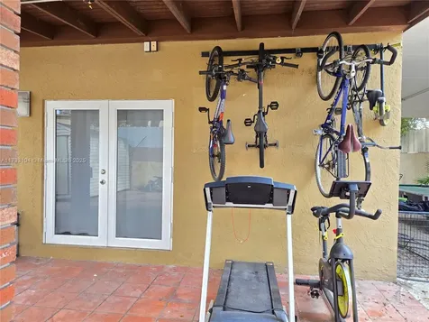 15073 SW 57th Street Miami FL 33193