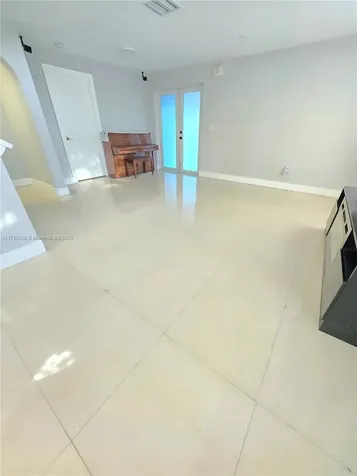 15073 SW 57th Street Miami FL 33193