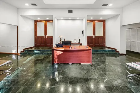 1571 NW 13th Court Miami FL 33125