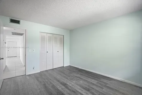 151 SW 135th Terrace Pembroke Pines FL 33027