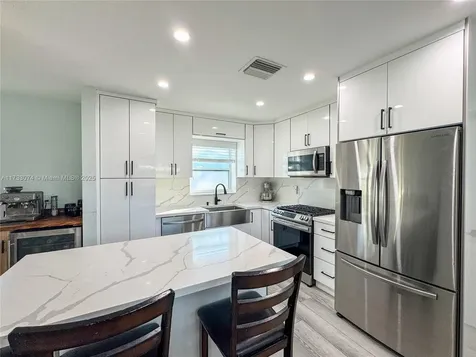 2611 Scott Street Hollywood FL 33020