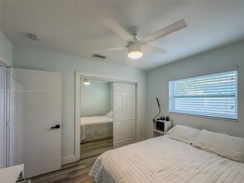 2611 Scott Street Hollywood FL 33020