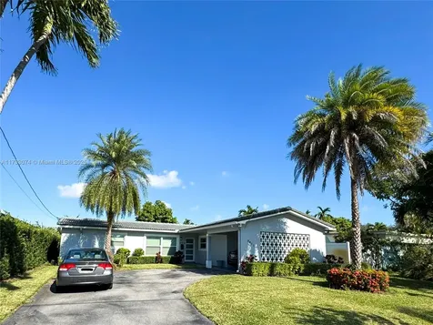 2611 Scott Street Hollywood FL 33020