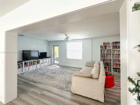 2611 Scott Street Hollywood FL 33020