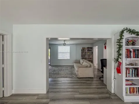 2611 Scott Street Hollywood FL 33020