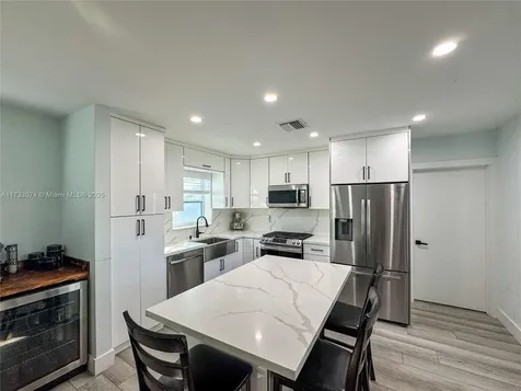 2611 Scott Street Hollywood FL 33020