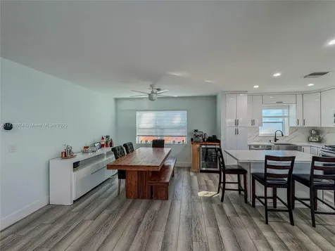 2611 Scott Street Hollywood FL 33020