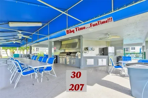 8960 S Hollybrook Boulevard Pembroke Pines FL 33025
