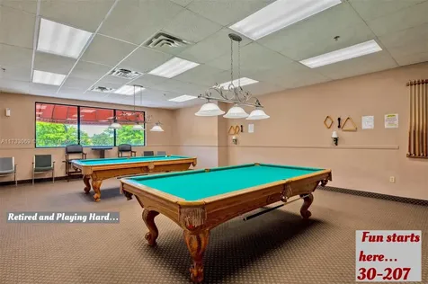 8960 S Hollybrook Boulevard Pembroke Pines FL 33025
