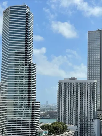 90 SW 3rd Street Miami FL 33130