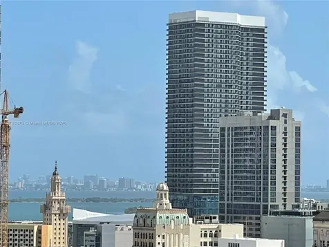 90 SW 3rd Street Miami FL 33130