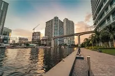90 SW 3rd Street Miami FL 33130