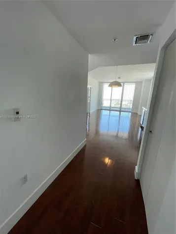 90 SW 3rd Street Miami FL 33130