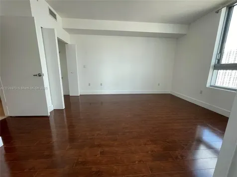 90 SW 3rd Street Miami FL 33130