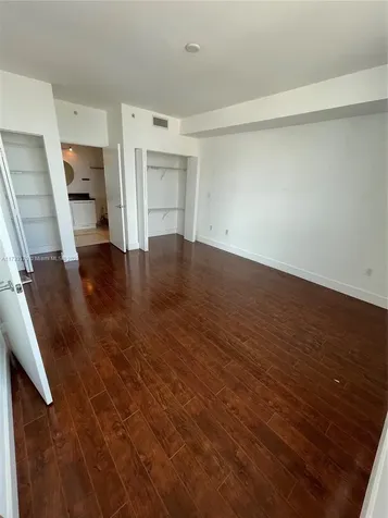 90 SW 3rd Street Miami FL 33130