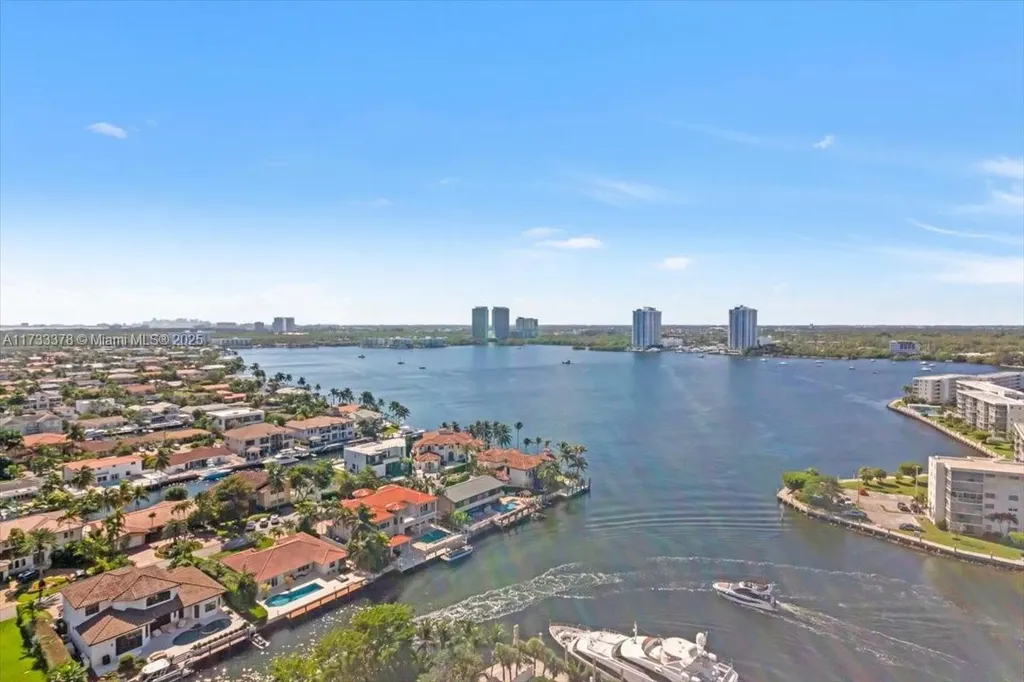 1000 Island Boulevard Aventura FL 33160