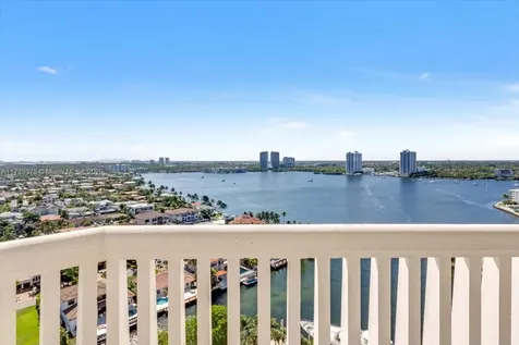 1000 Island Boulevard Aventura FL 33160