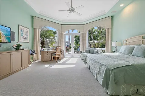 139 Commodore Drive Jupiter FL 33477