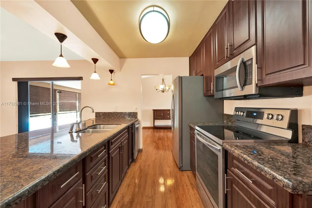 9693 NW 28th Street Coral Springs FL 33065