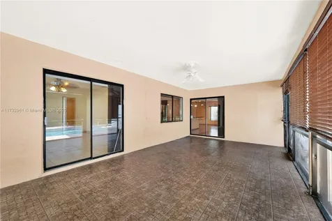 9693 NW 28th Street Coral Springs FL 33065