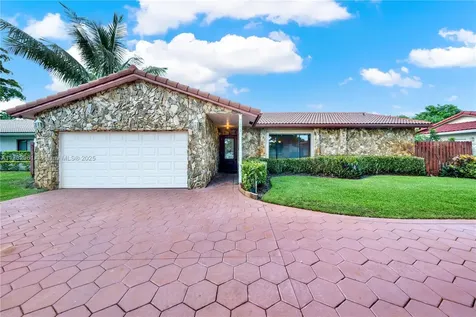 9693 NW 28th Street Coral Springs FL 33065
