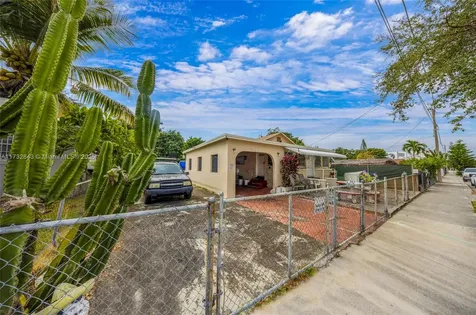 400 NW 32nd Street Miami FL 33127