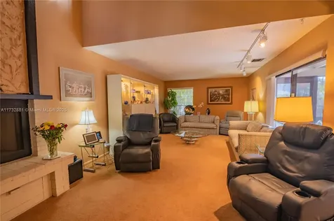 36 Eastmont Road Hollywood FL 33021