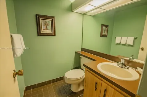 36 Eastmont Road Hollywood FL 33021