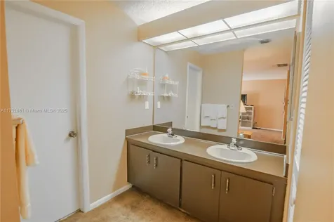 36 Eastmont Road Hollywood FL 33021