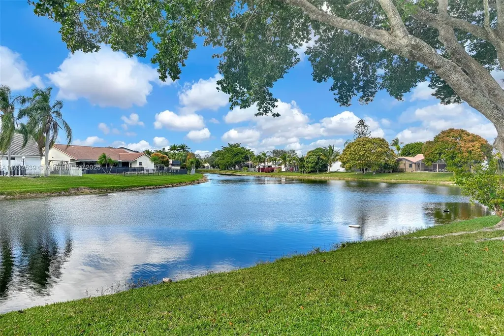 510 NW 105th Drive Coral Springs FL 33071