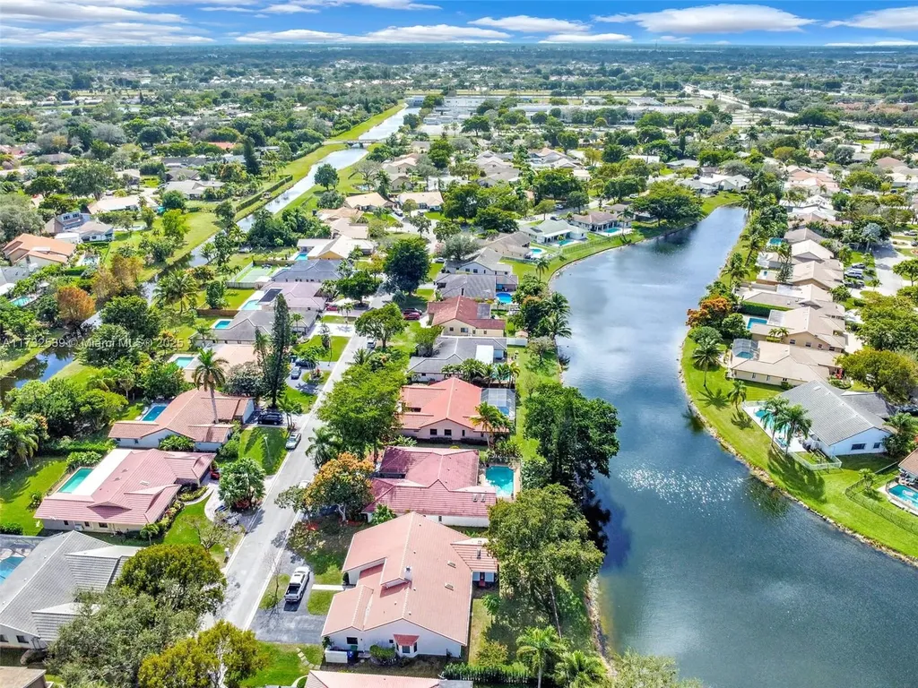 510 NW 105th Drive Coral Springs FL 33071