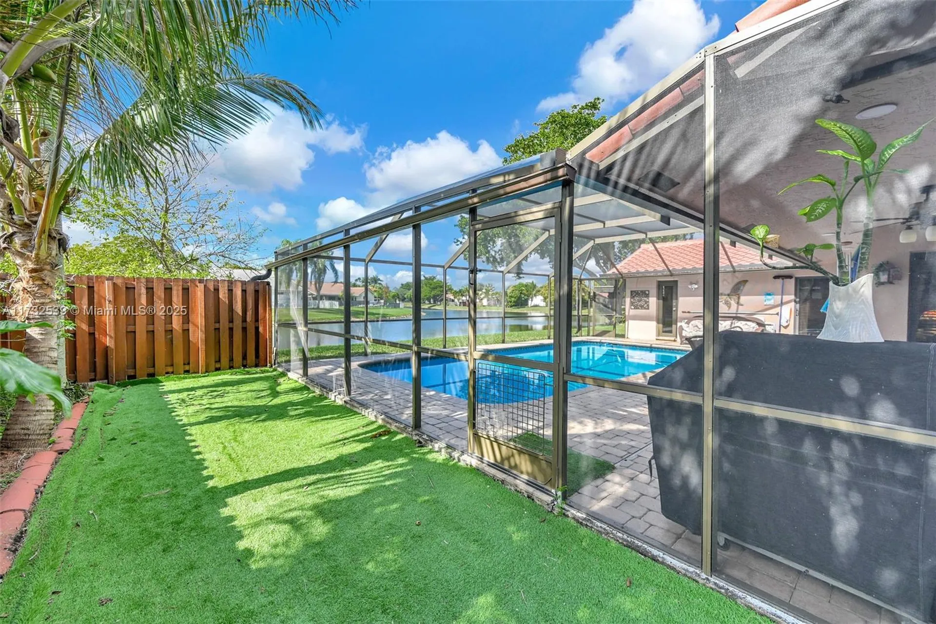 510 NW 105th Drive Coral Springs FL 33071