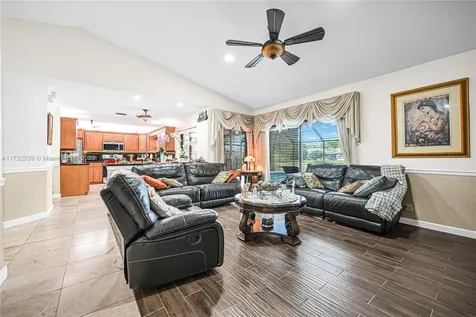 510 NW 105th Drive Coral Springs FL 33071