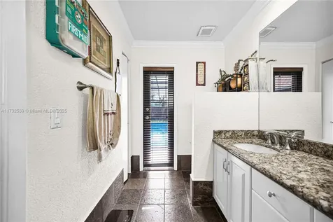 510 NW 105th Drive Coral Springs FL 33071