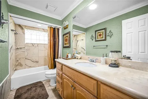 510 NW 105th Drive Coral Springs FL 33071