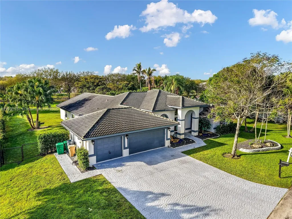12680 SW 34th Place Davie FL 33330