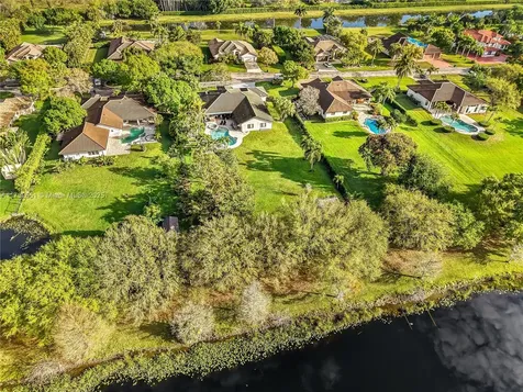 12680 SW 34th Place Davie FL 33330