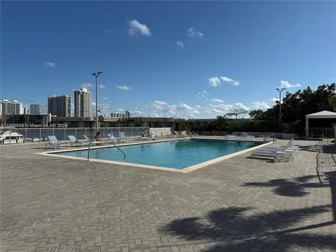 18031 Biscayne Boulevard Aventura FL 33160