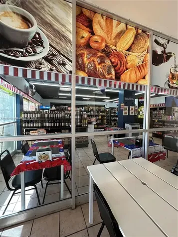18031 Biscayne Boulevard Aventura FL 33160
