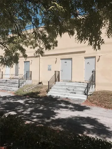 1948 NE 123rd Street North Miami FL 33181