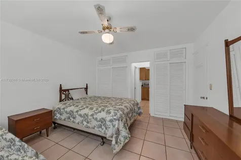 2300 Jackson Street Hollywood FL 33020