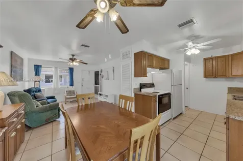 2300 Jackson Street Hollywood FL 33020