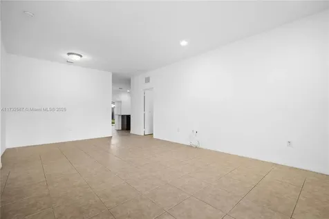 13113 SW 256th Street Homestead FL 33032