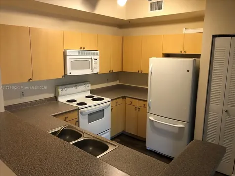 1919 Van Buren Street Hollywood FL 33020