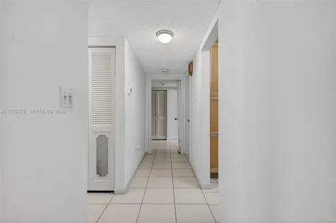 481 Ives Dairy Road Miami FL 33179