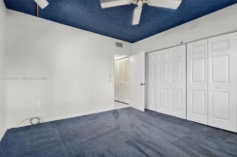 481 Ives Dairy Road Miami FL 33179
