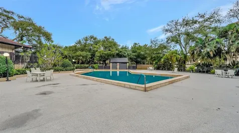 481 Ives Dairy Road Miami FL 33179